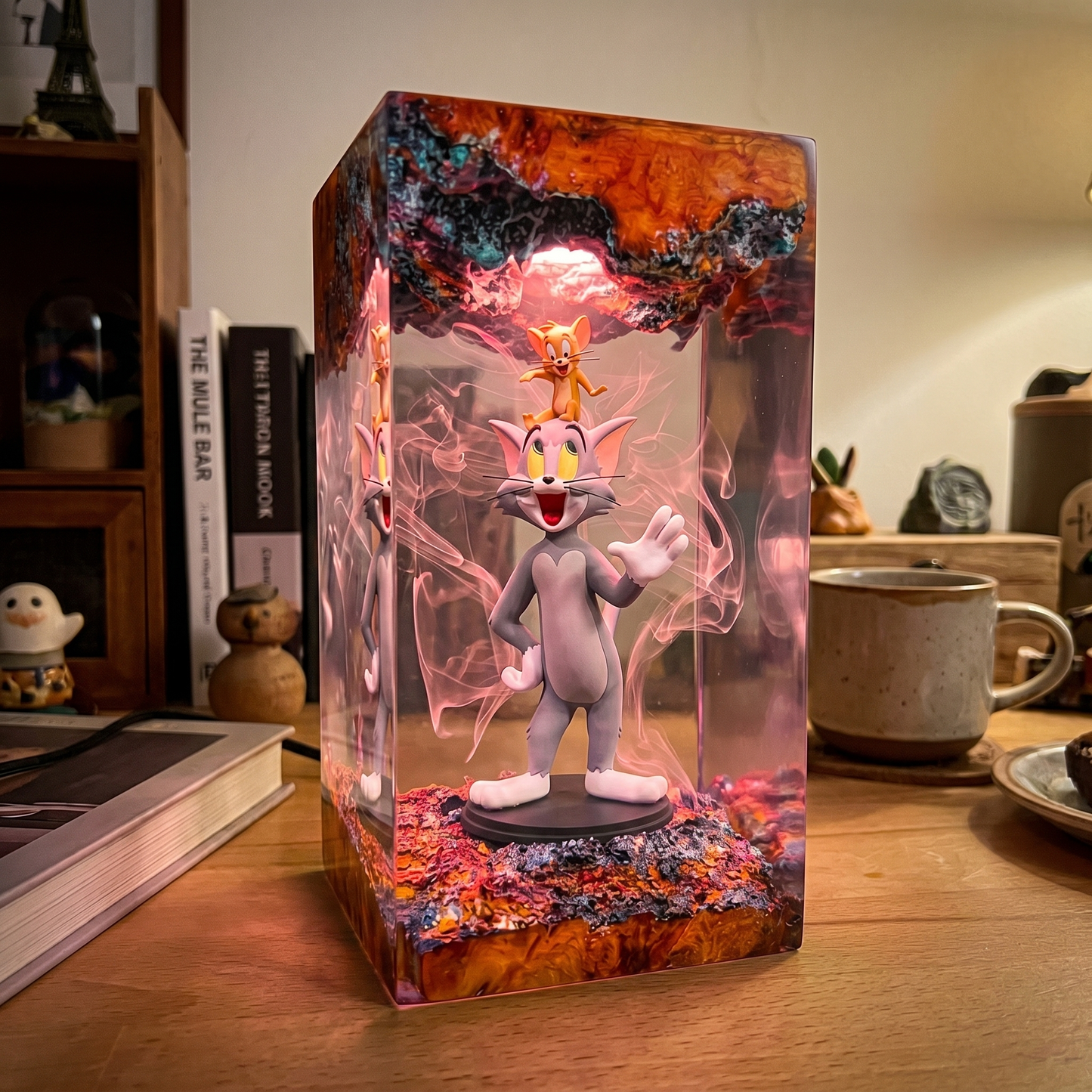 Tom And Jerry Resin Lamp